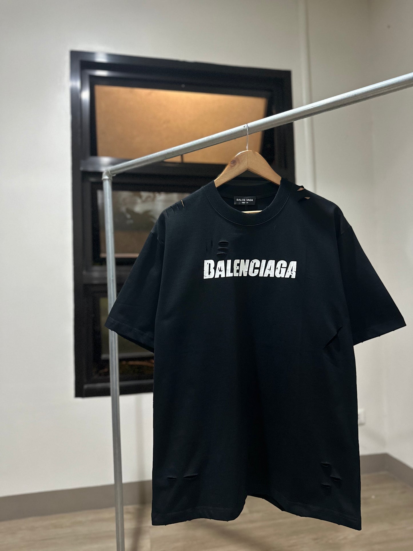 Balenciaga Caps T-Shirt (Black)