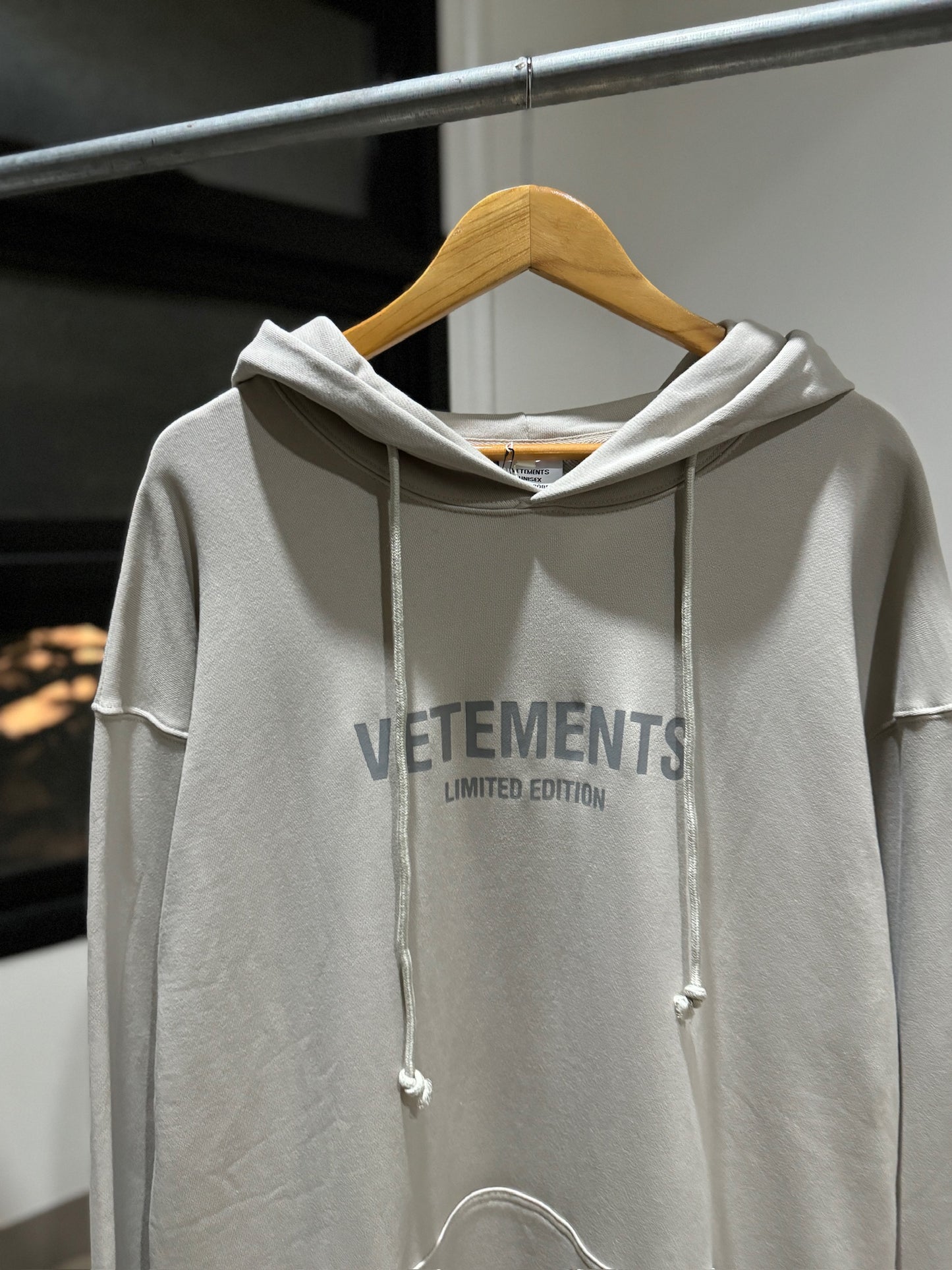 Vetements Hoodie (Gray)