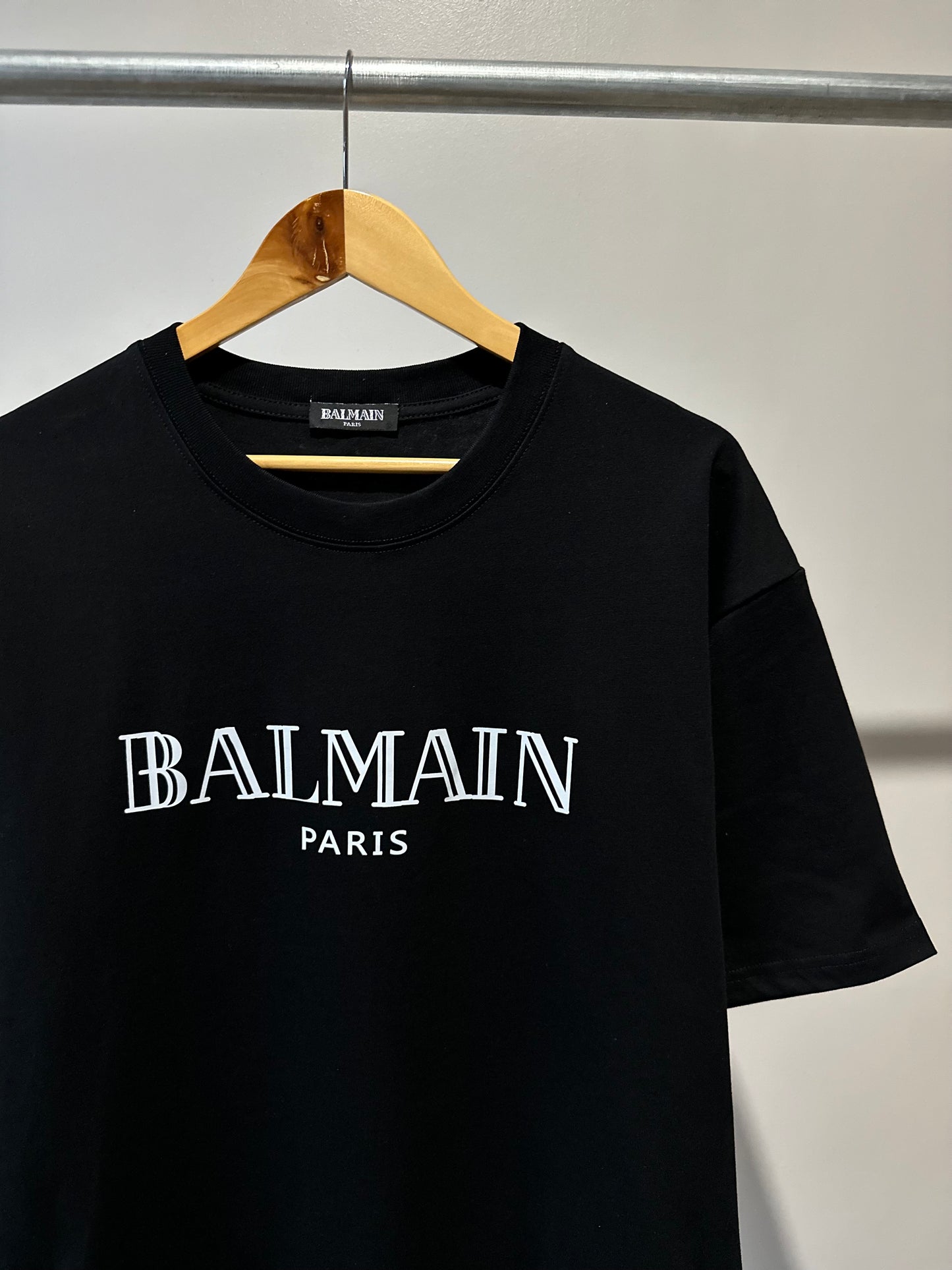 Balmain Paris Classic T-Shirt (Black)
