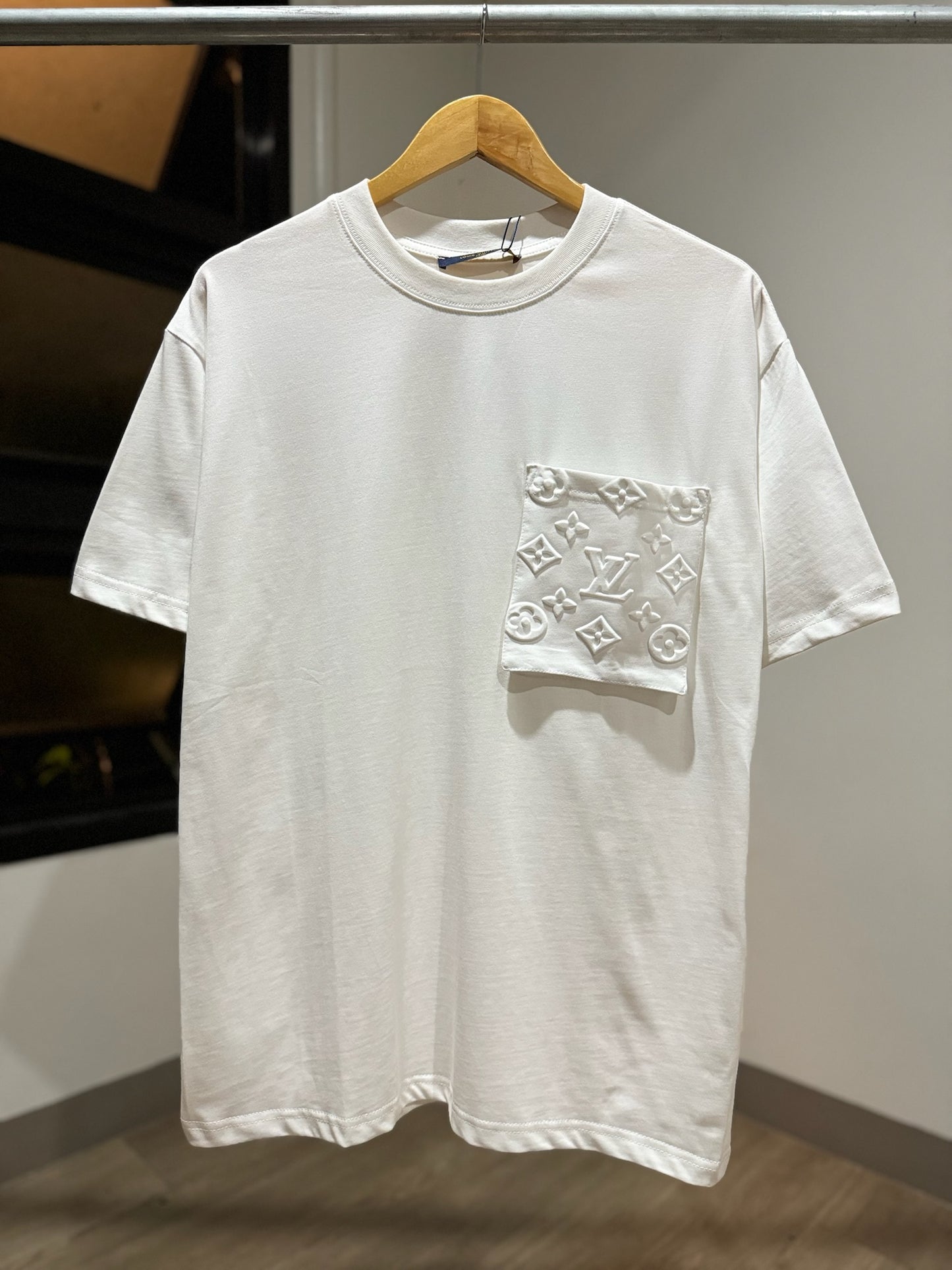 Louis Vuitton Mono Pocket T-Shirt (White)