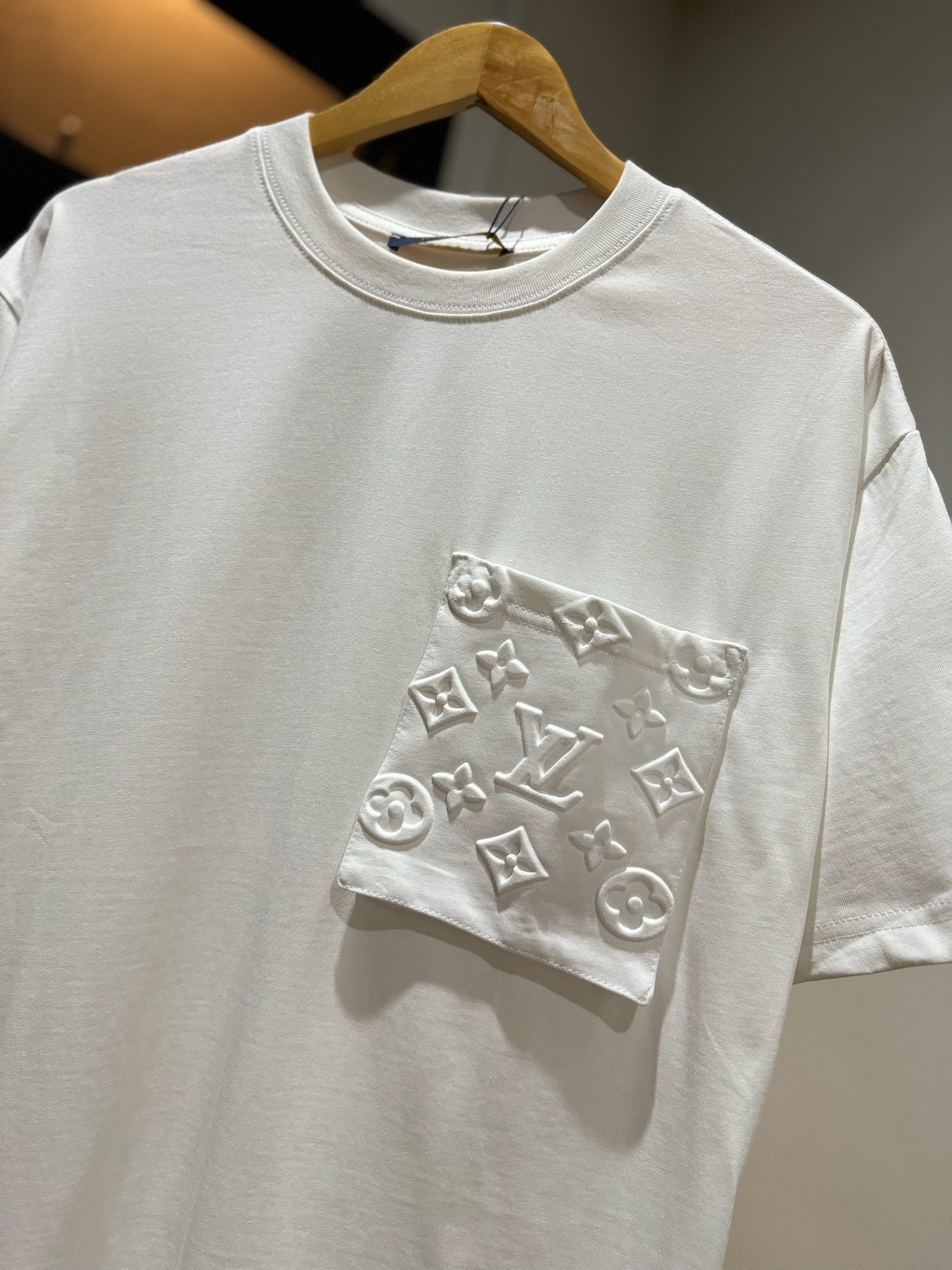 Louis Vuitton Mono Pocket T-Shirt (White)