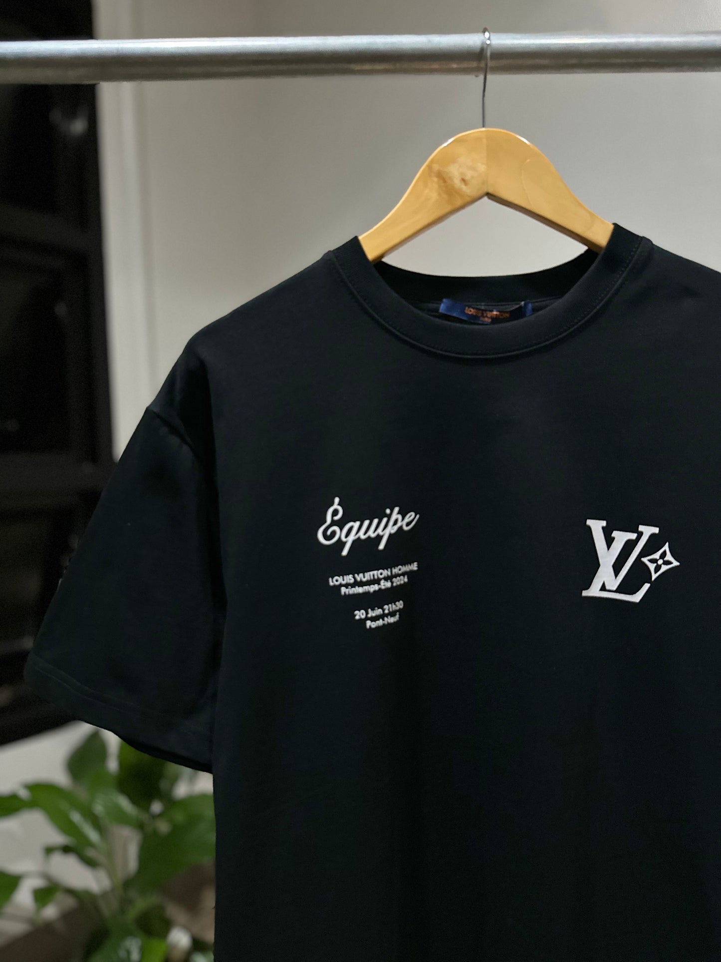 Louis Vuitton Staff T-Shirt (Black)