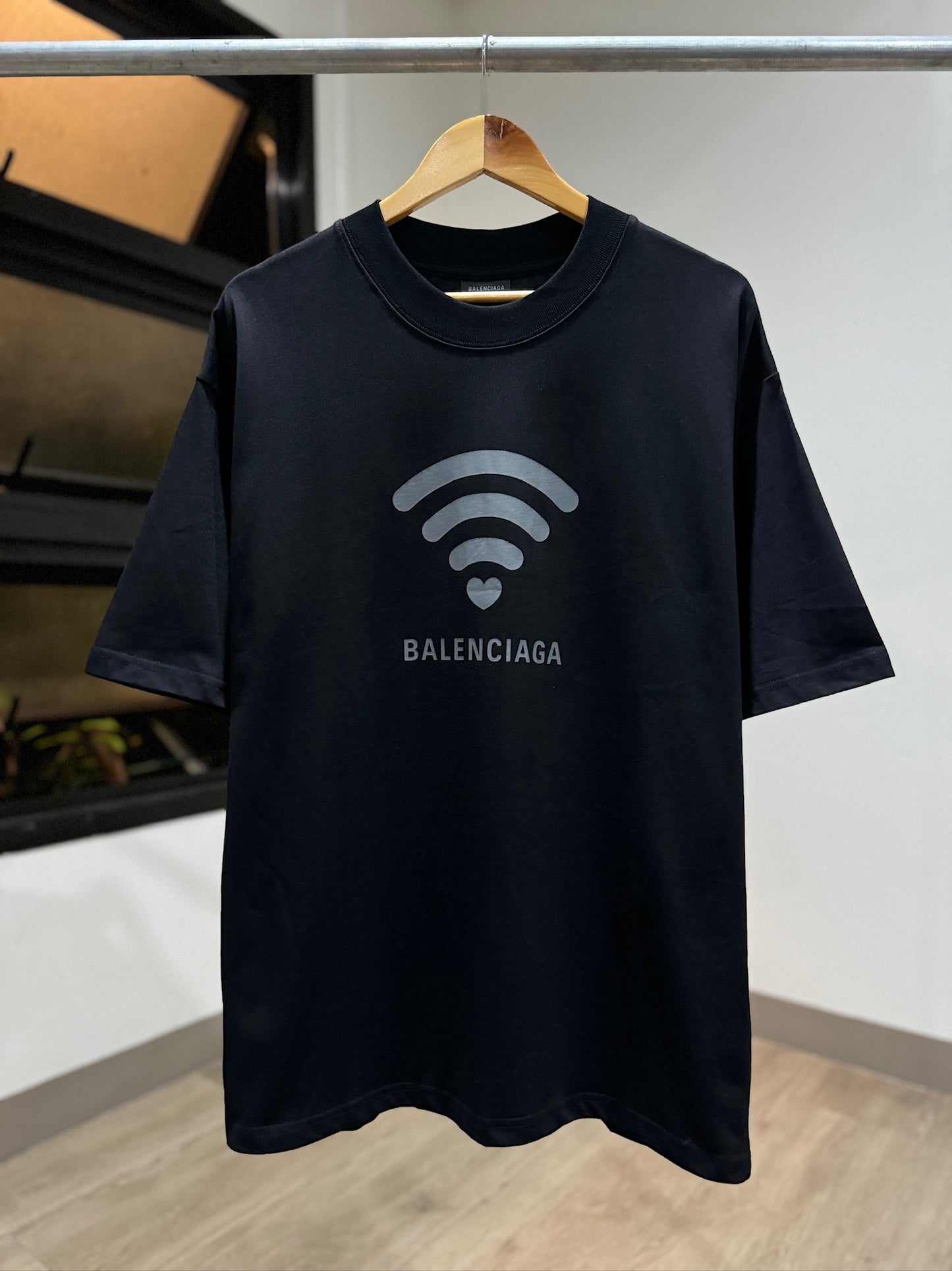 Balenciaga L0_VE T-Shirt (Black)