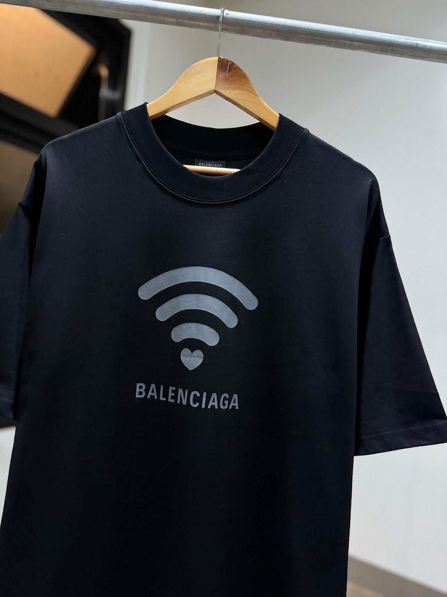 Balenciaga L0_VE T-Shirt (Black)