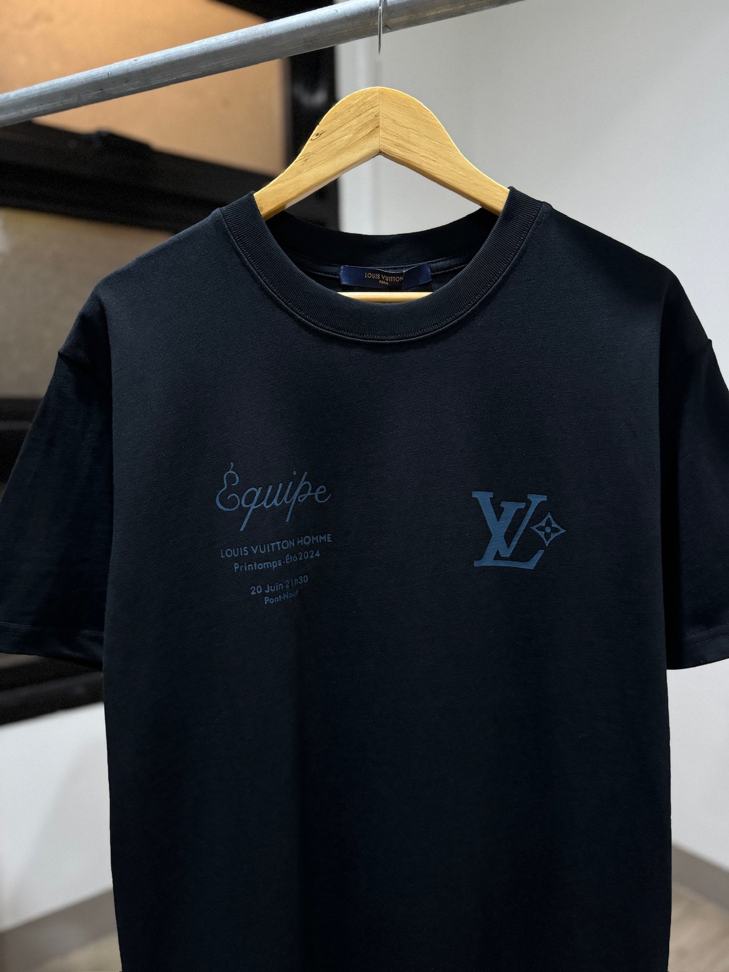 Louis Vuitton Equipe T-Shirt (Black)