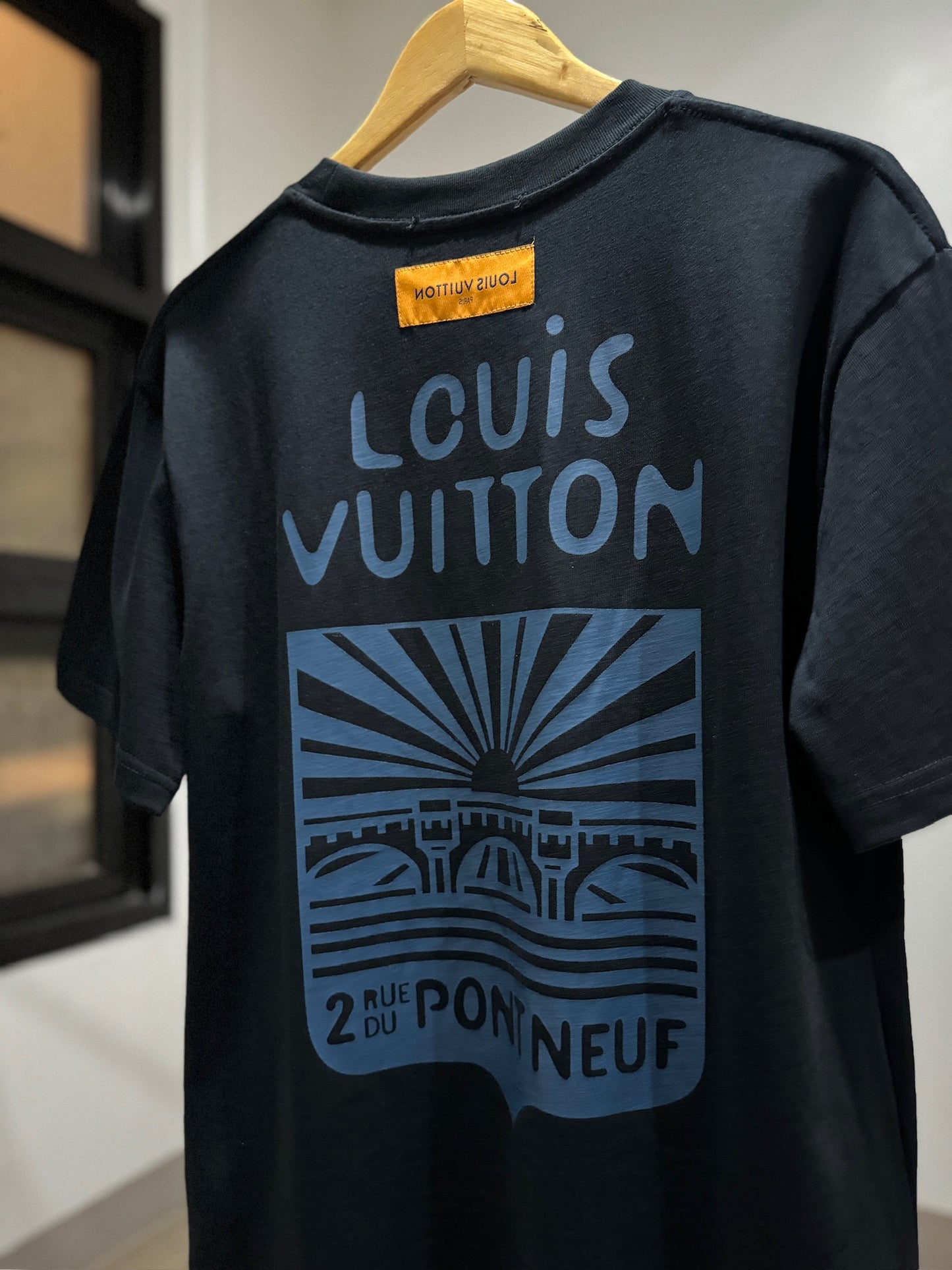 Louis Vuitton Equipe T-Shirt (Black)