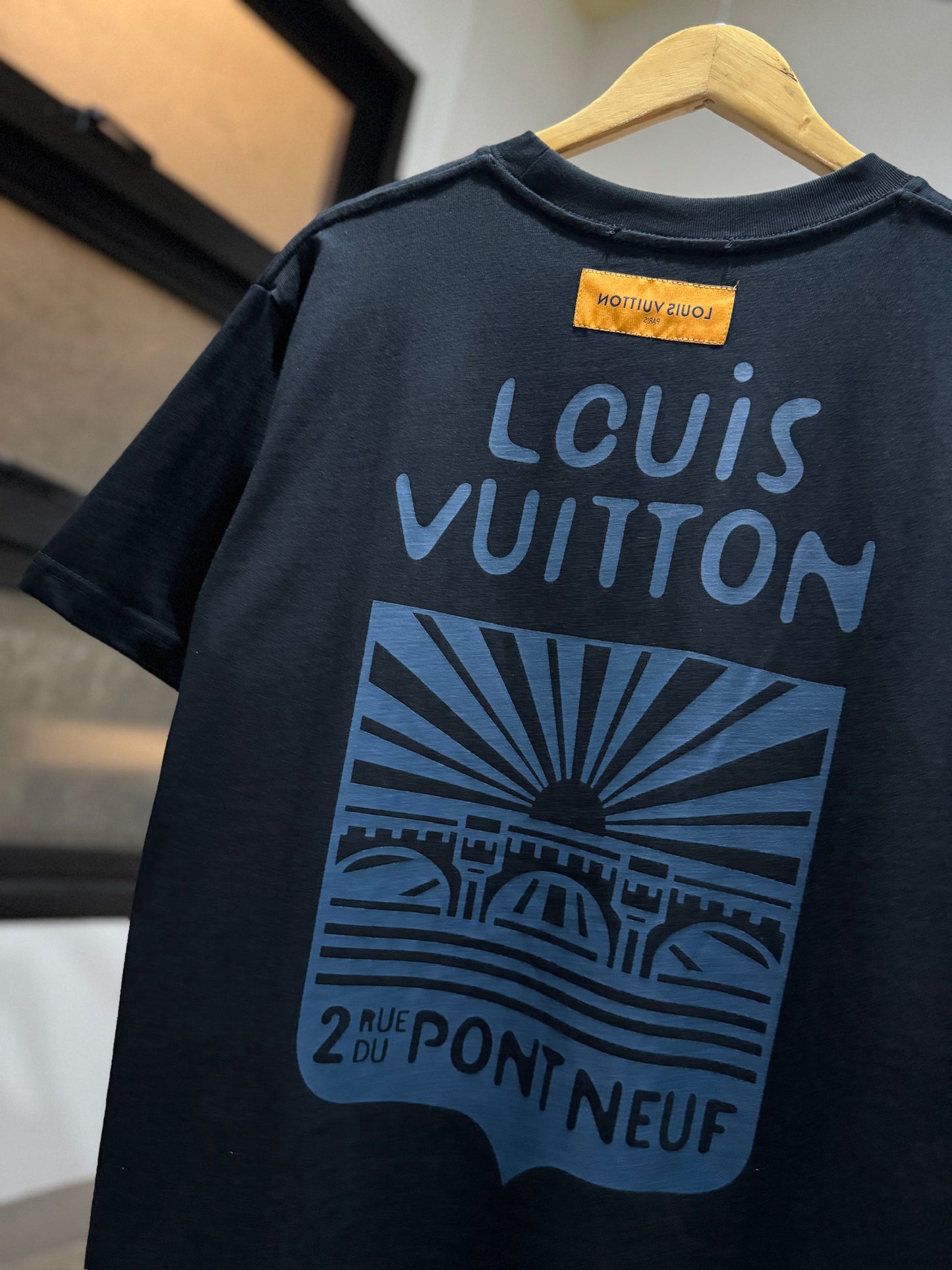 Louis Vuitton Equipe T-Shirt (Black)