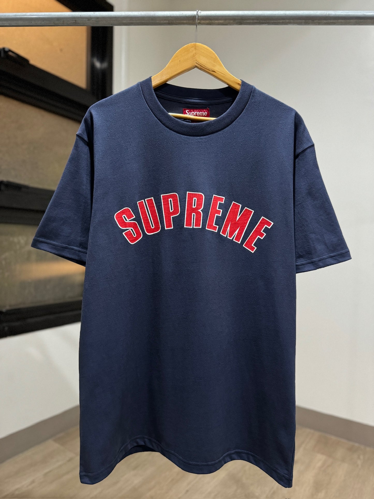 Supreme Cracked Arc Short Sleeved Tee (Navy)