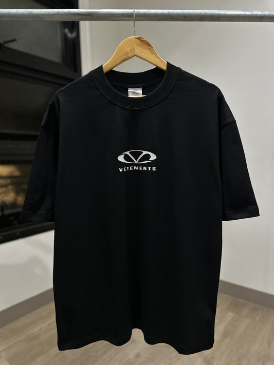 Vetements Logo Print T-Shirt (Black)