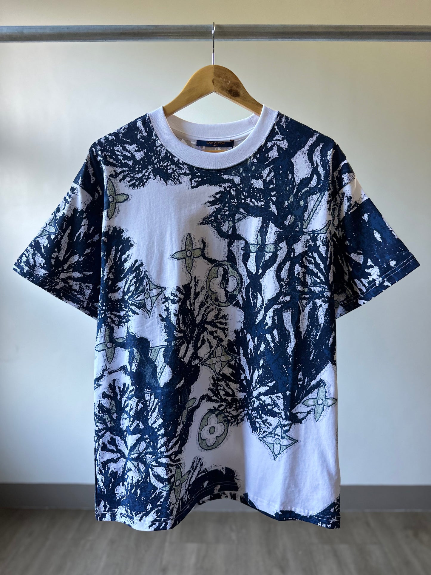 Louis Vuitton Graphic Cotton Short Sleeved T-Shirt