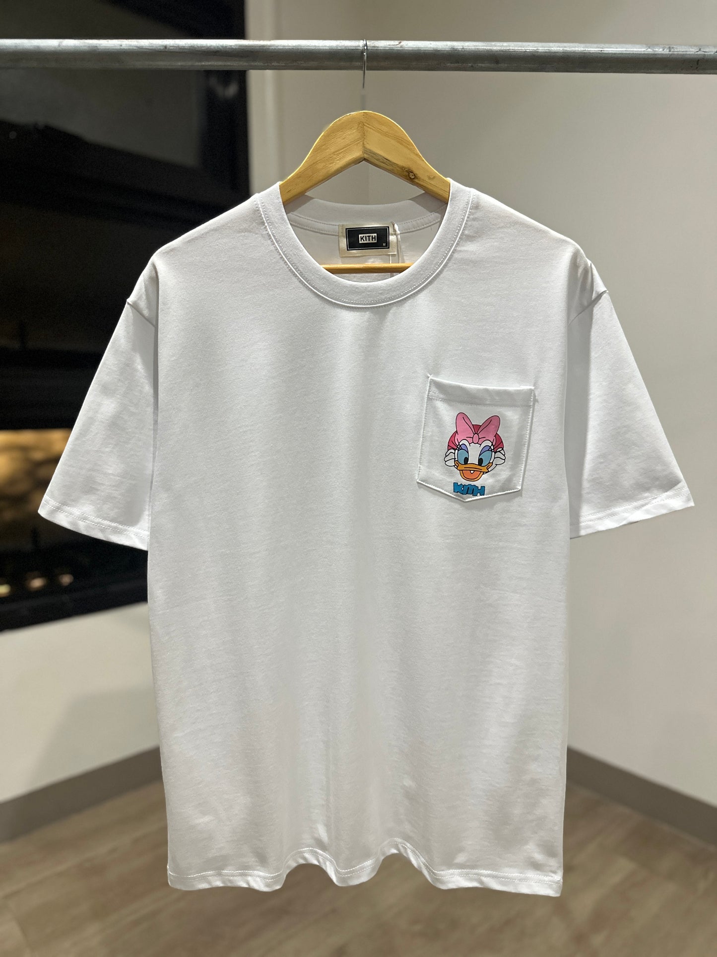 Kith Disney - Daisy Pocket Tee