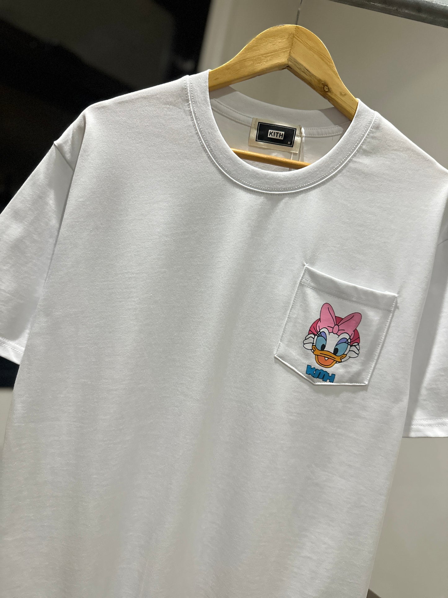 Kith Disney - Daisy Pocket Tee