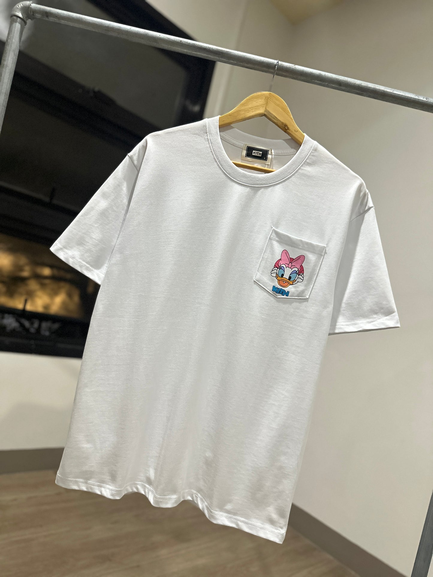 Kith Disney - Daisy Pocket Tee