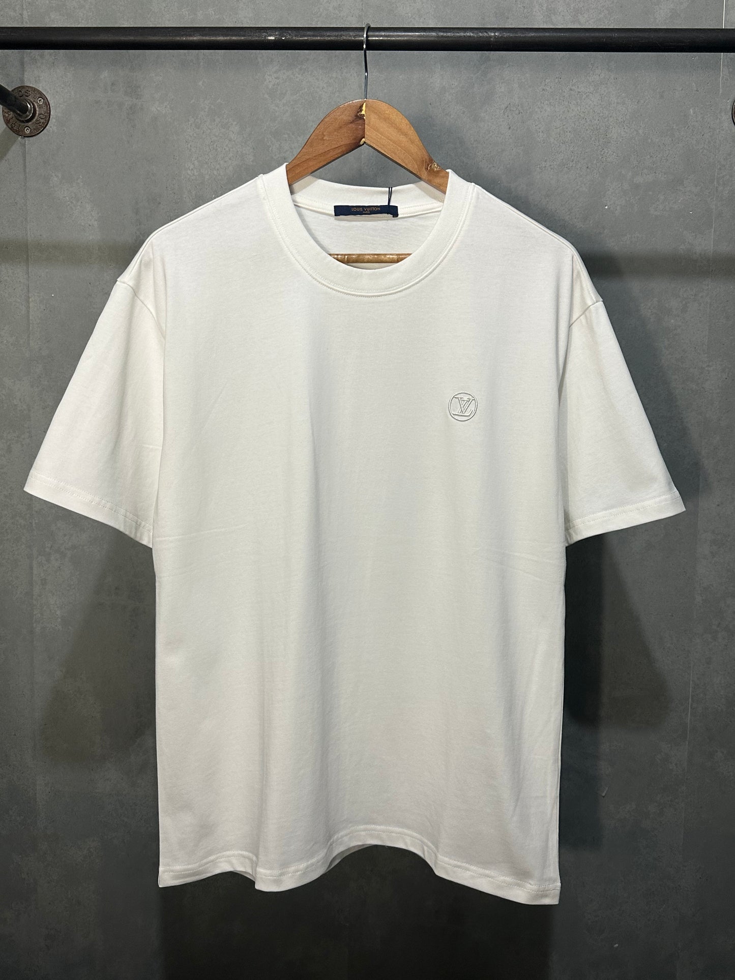 Louis Vuitton Classic T-Shirt (White)