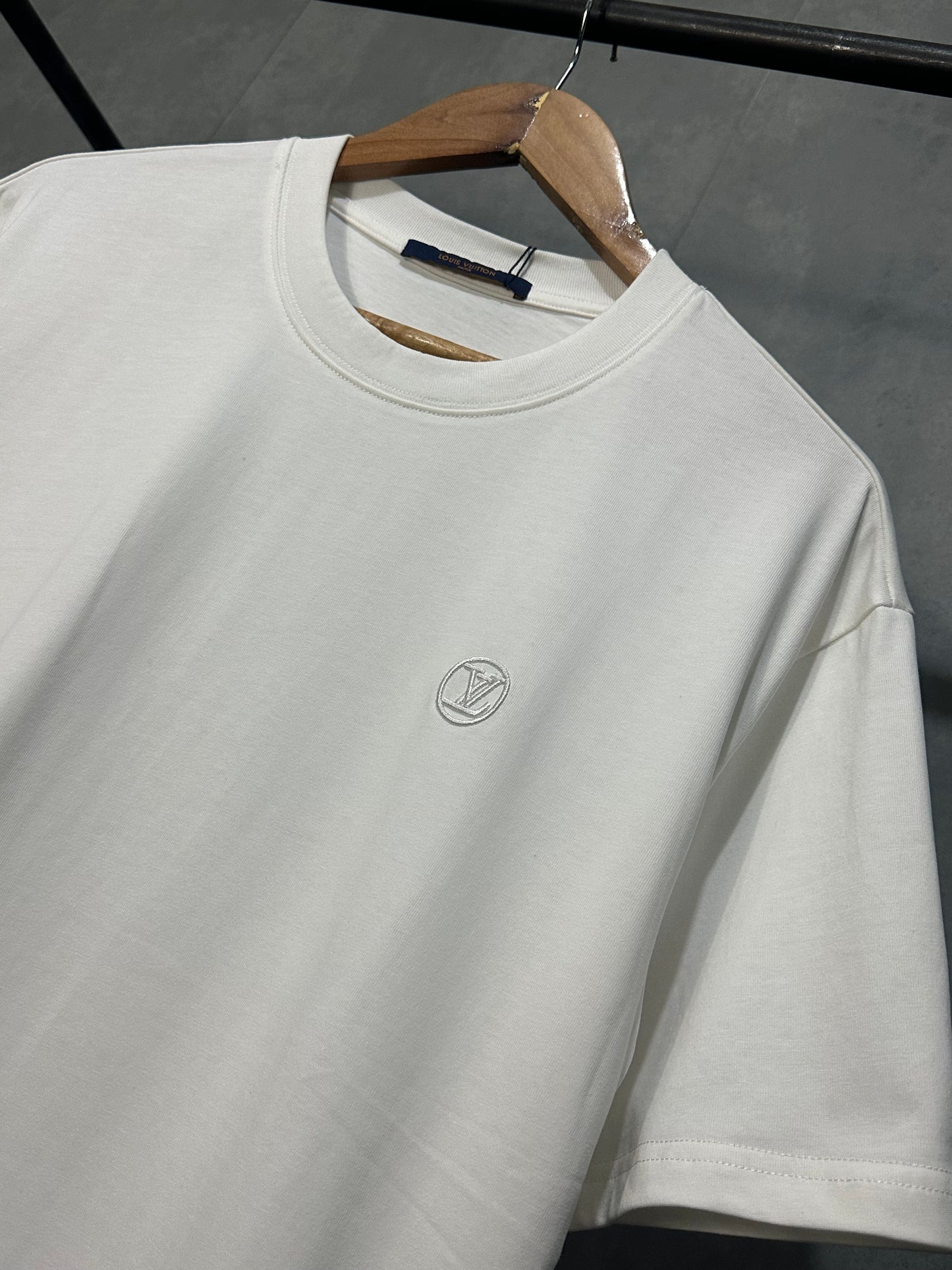 Louis Vuitton Classic T-Shirt (White)