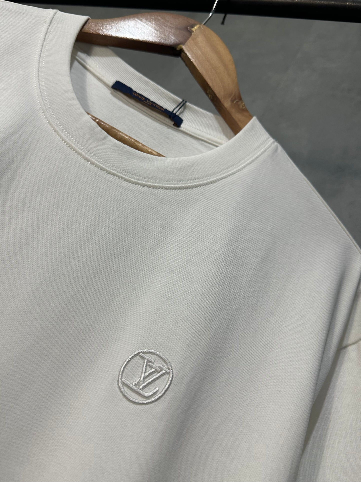 Louis Vuitton Classic T-Shirt (White)