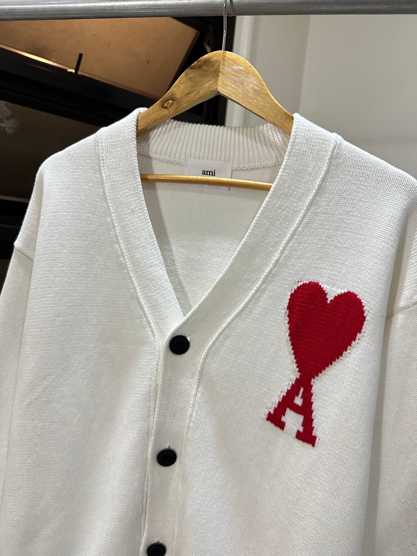 AMI de Coeur Cardigan (White)