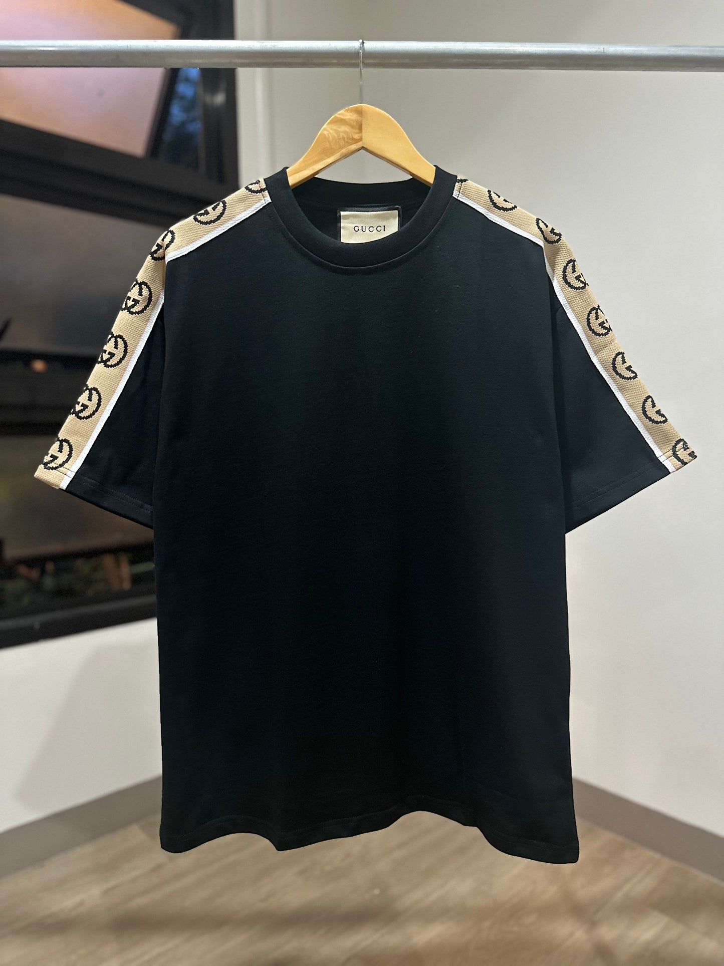 Gucci Interlocking Double Gs T-Shirt (Black)