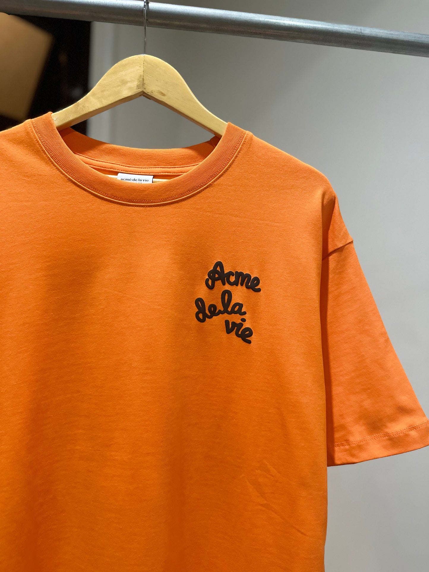 Acme De La Vie - Embossing Script Logo T-Shirt (Orange)