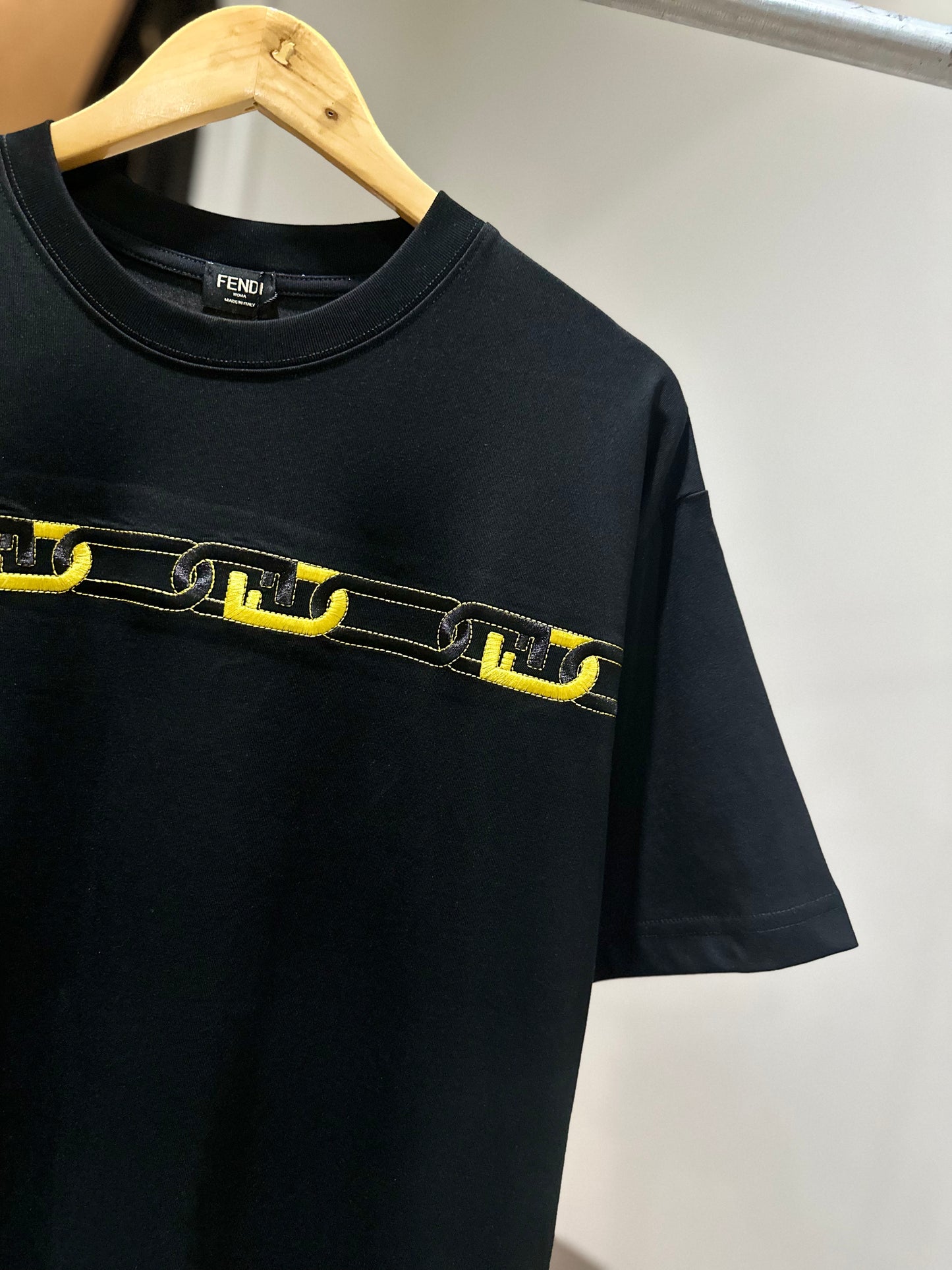 Fendi Black Cotton T-Shirt (Black)