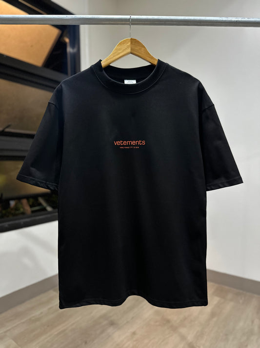 Vetements Oversized T-Shirt (Black)