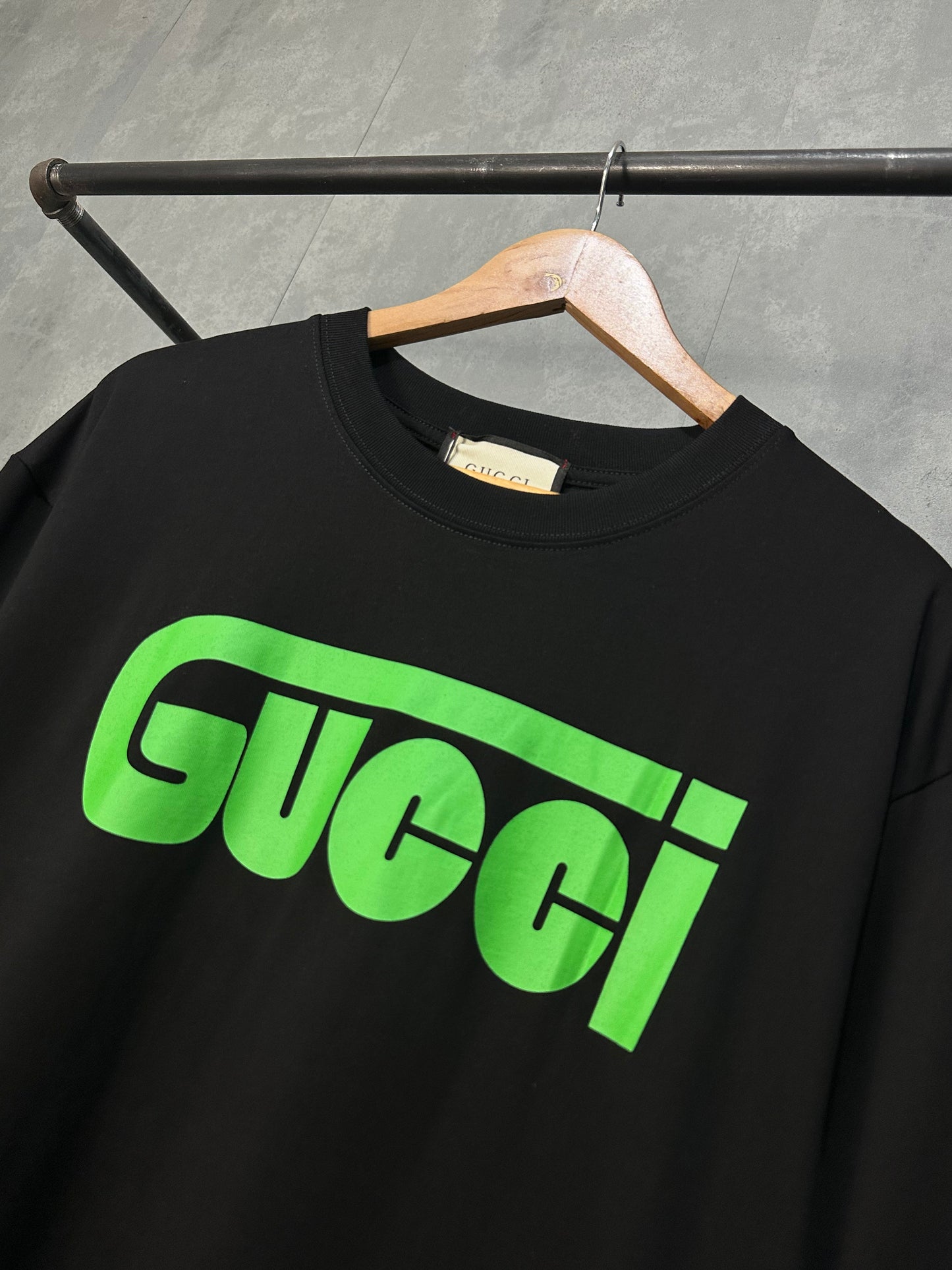 Gucci Oversized T-Shirt (Black/Green)