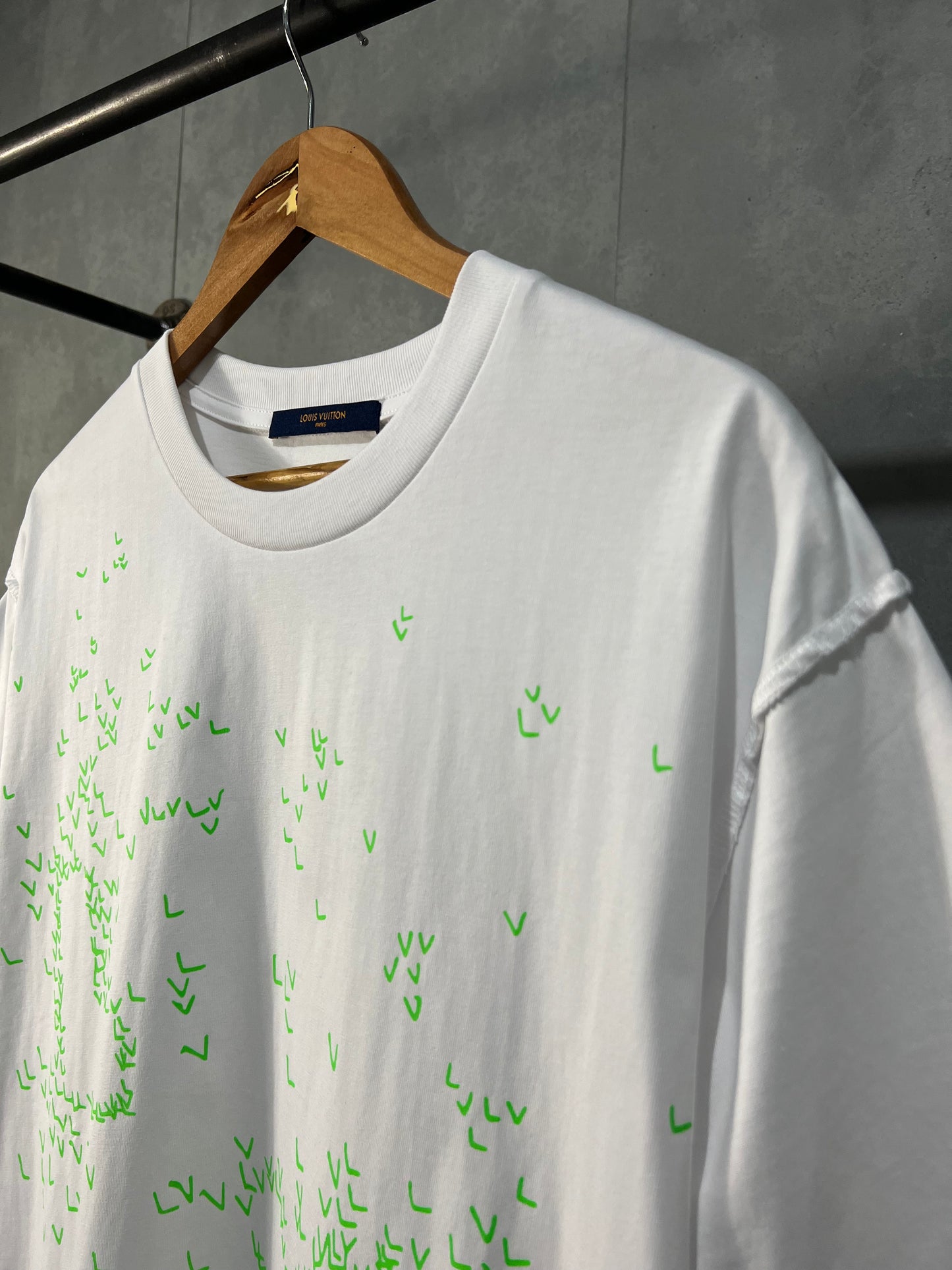 Louis Vuitton T-Shirt (White)