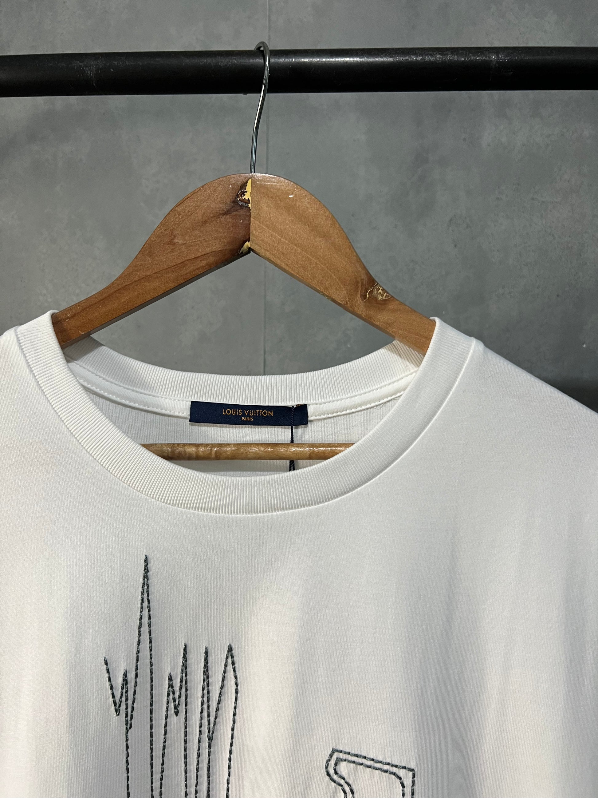 Louis Vuitton Black 'LV Frequency' T-Shirt