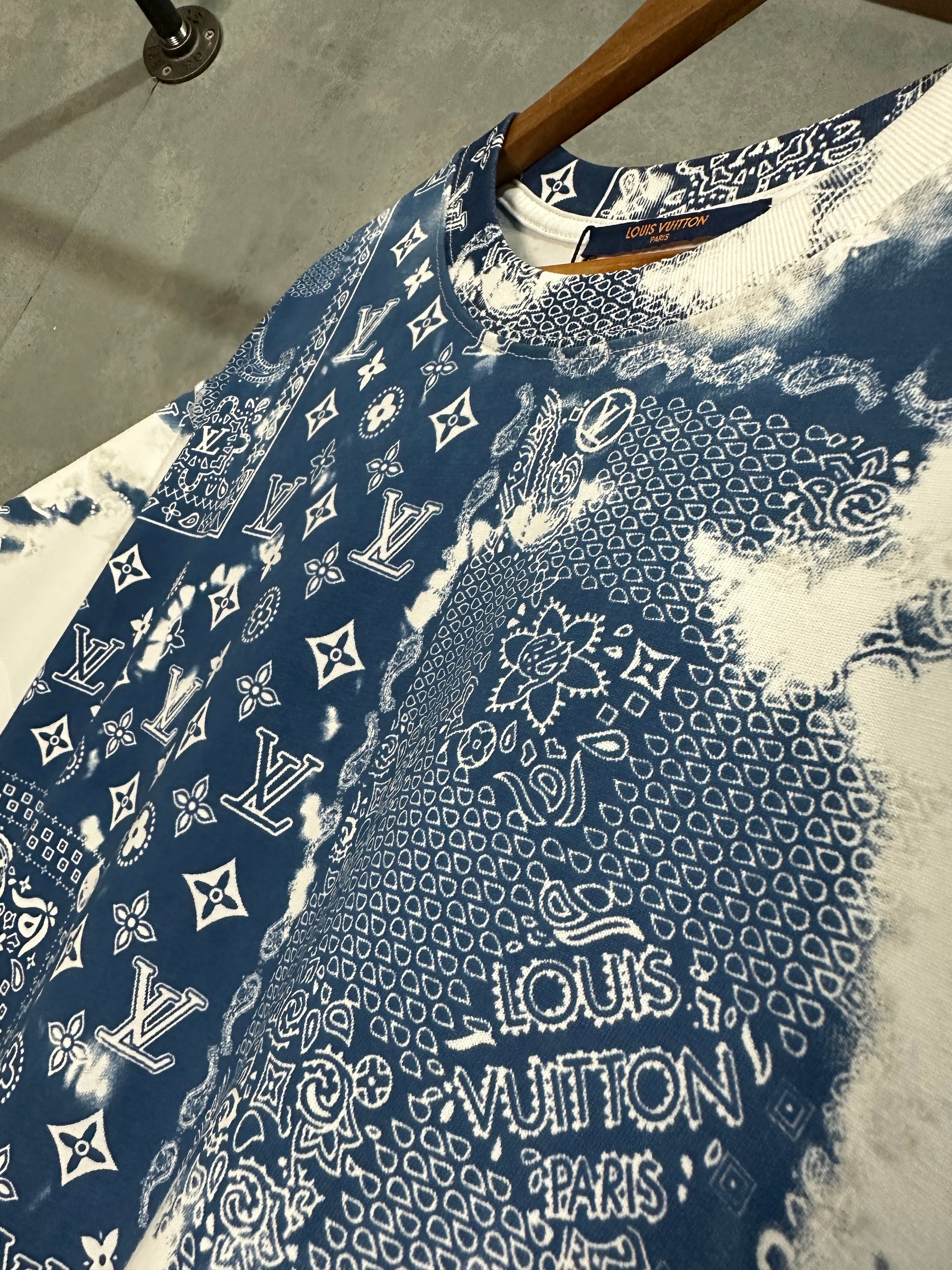 Louis Vuitton Monogram Bandana Printed T-Shirt Blue/White Men's